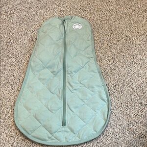 NWOT weighted swaddle 0-6